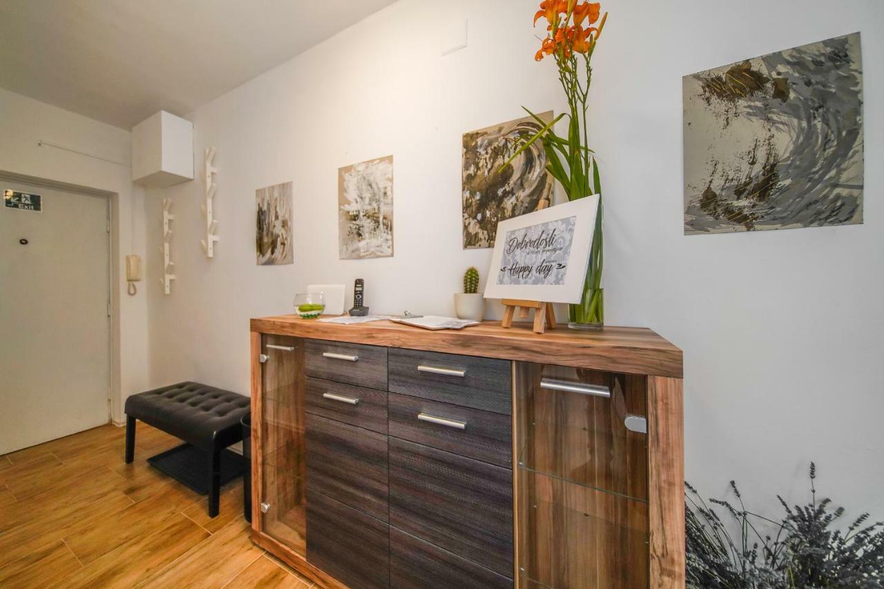 Apartment Happy Day Varazdin Bagian luar foto
